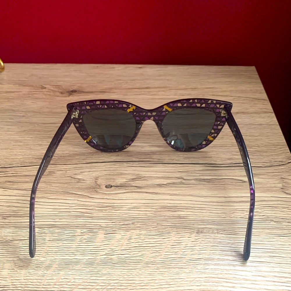 VANNI Spirit VS1303-A73 Sunglasses - Picture 4 of 8